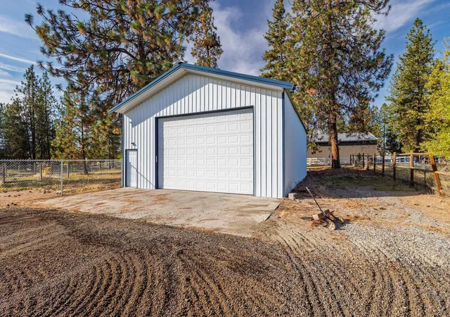 Photo 3 of Single family home for sale at 6184 N Khloe Ct, Nine Mile Falls, WA 99026 | MLS# 202625613 | Listing updated on 2026-10-09