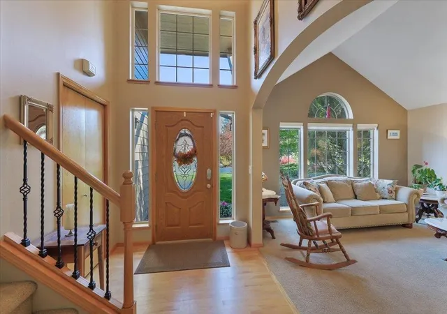 Photo 2 of Single family home for sale at 10111 N Parkside Dr, Nine Mile Falls, WA 99026 | MLS# 202625614 | Listing updated on 2026-10-10