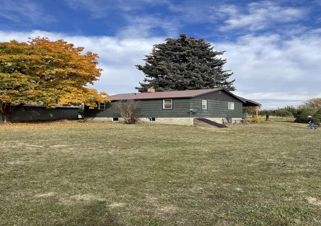 Photo 2 of Single family home for sale at 8712 N Greenbluff Rd, Colbert, WA 99005 | MLS# 202625621 | Listing updated on 2026-10-09