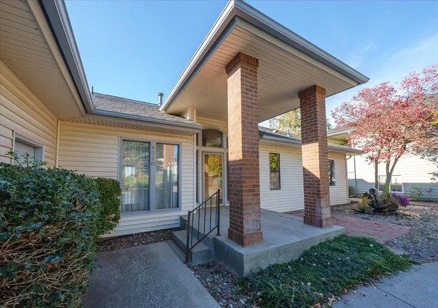 Photo 2 of Single family home for sale at 8310 S West Ter Dr, Cheney, WA 99004 | MLS# 202625643 | Listing updated on 2026-10-11