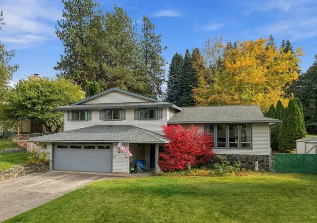 Photo 2 of Sale Pending at 8422 N General Grant Way, Spokane, WA 99208 | MLS# 202625653 | Listing updated on 2026-10-23