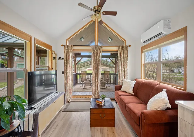 Photo 3 of Manufactured home for sale at 469010 Highway 95, Sagle, ID 83860 | MLS# 202625670 | Listing updated on 2026-10-26