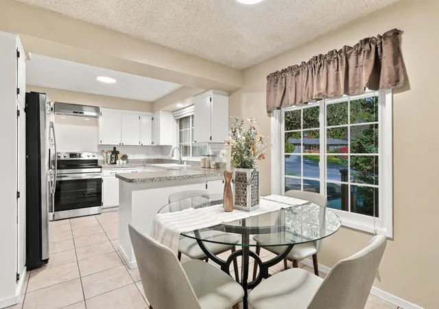 Photo 3 of Single family home for sale at 4926 W Fernwood Ct, Spokane, WA 99208 | MLS# 202625672 | Listing updated on 2026-10-19