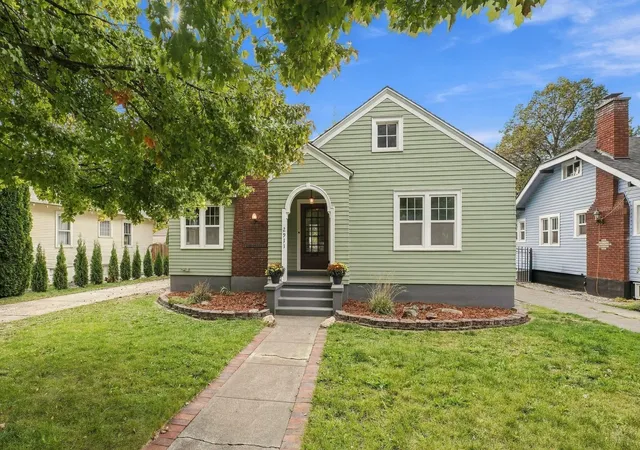 Photo 1 of Single family home for sale at 2911 W Euclid Ave, Spokane, WA 99205 | MLS# 202625690 | Listing updated on 2026-10-19