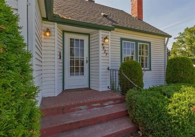Photo 1 of Single family home for sale at 4827 N Monroe St, Spokane, WA 99205 | MLS# 202625691 | Listing updated on 2026-10-22