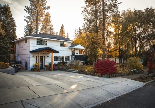 Photo 4 of Single family home for sale at 4204 E 9th Avenue, Spokane, WA 99202 | MLS# 202625695 | Listing updated on 2026-10-19
