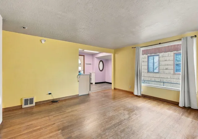 Photo 2 of Single family home for sale at 408 W Columbia Ave, Spokane, WA 99205 | MLS# 202625698 | Listing updated on 2026-10-20
