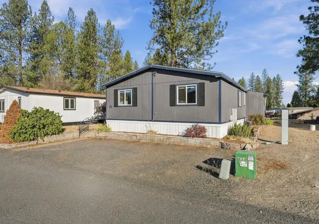 Photo 1 of Sale Pending at 3305 E Bull Run Ln, Mead, WA 99021 | MLS# 202625711 | Listing updated on 2026-10-17