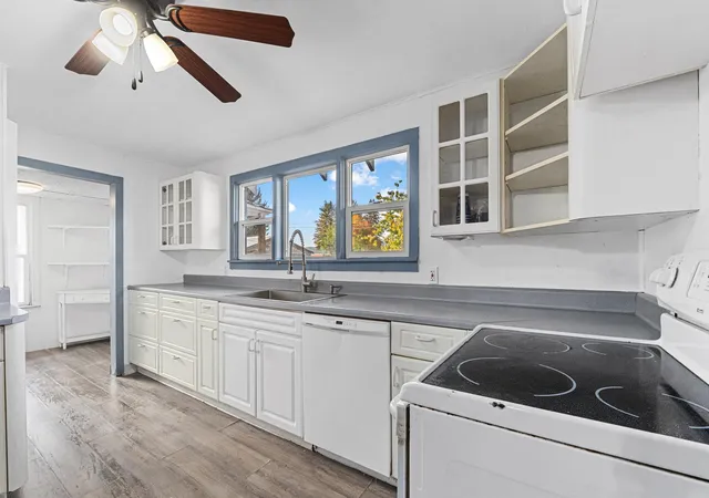 Photo 4 of Sale Pending at 1112 W Main Ave, Chewelah, WA 99109 | MLS# 202625723 | Listing updated on 2026-10-19
