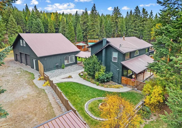 Photo 3 of Single family home for sale at 8 Dusty Trails Rd, Malo, WA 99150 | MLS# 202625740 | Listing updated on 2026-10-21