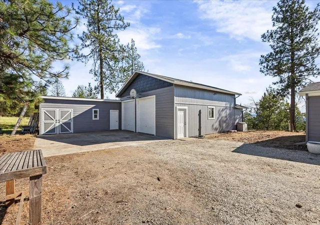 Photo 3 of Manufactured home for sale at 5698 Deer Ridge Way, Nine Mile Falls, WA 99026 | MLS# 202625754 | Listing updated on 2026-10-22