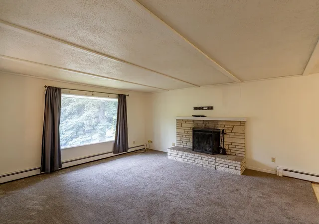 Photo 3 of Single family home for sale at 910 Sw City View St, Pullman, WA 99163 | MLS# 202625756 | Listing updated on 2026-10-15
