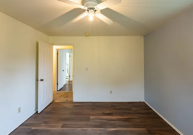 Photo 4 of Single family home for sale at 910 SW City View St, Pullman, WA 99163 | MLS# 202625756 | Listing updated on 2026-10-15