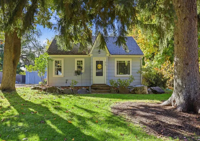 Single family home for sale at 619 W Graves Rd, Spokane, WA 99218 | MLS# 202625757