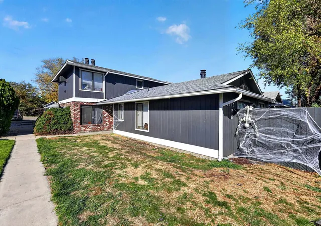 Photo 2 of Multi family home for sale at 6113 6117 N Addison St, Spokane, WA 99208 | MLS# 202625758 | Listing updated on 2026-10-15
