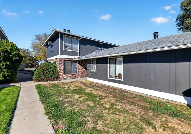 Photo 3 of Multi family home for sale at 6113-6117 N Addison St, Spokane, WA 99208 | MLS# 202625758 | Listing updated on 2026-10-15
