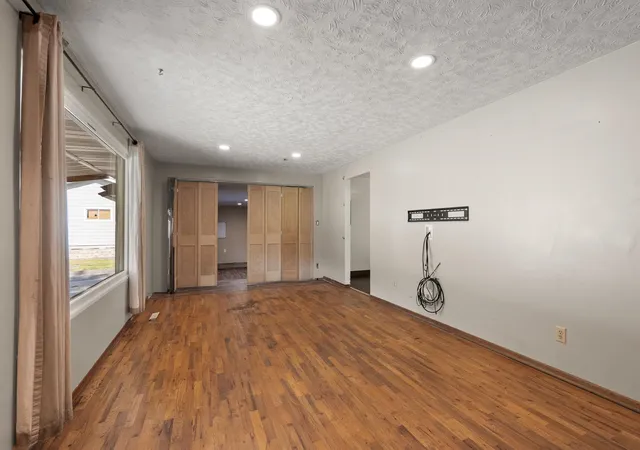 Photo 2 of Single family home for sale at 5004 N Argonne Rd, Spokane, WA 99212 | MLS# 202625769 | Listing updated on 2026-10-17