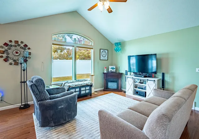 Photo 3 of Single family home for sale at 14319 E Cloverdale Ln, Spokane Valley, WA 99216 | MLS# 202625770 | Listing updated on 2026-10-21