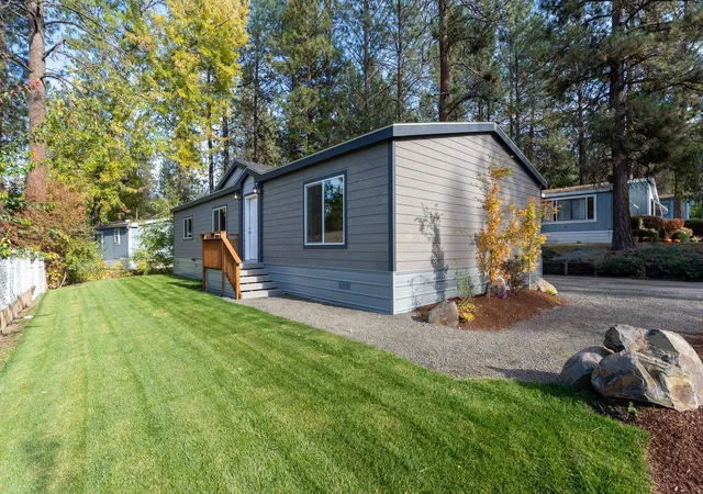 Photo 1 of Manufactured home for sale at 8900 S Mullen Hl Rd, Spokane, WA 99224 | MLS# 202625779 | Listing updated on 2026-10-21