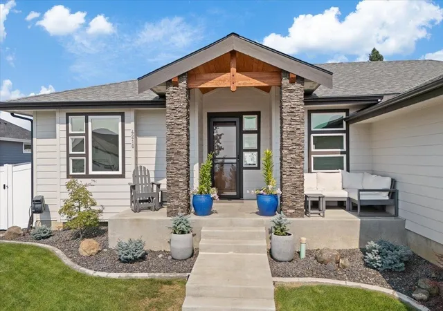 Photo 1 of Single family home for sale at 4210 W Pine Cliff Dr, Spokane, WA 99208 | MLS# 202625804 | Listing updated on 2026-10-22