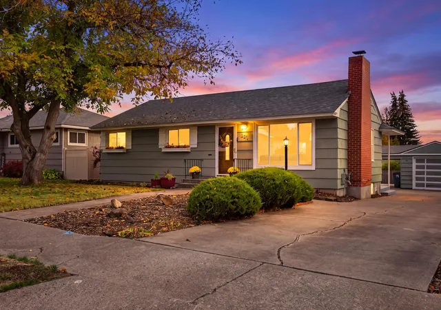Photo 1 of Single family home for sale at 2211 W Walton Ave, Spokane, WA 99205 | MLS# 202625805 | Listing updated on 2026-10-22