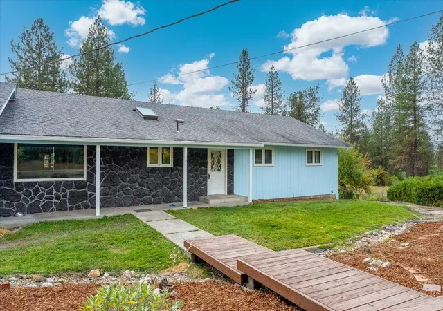 Photo 1 of Single family home for sale at 29210 N Dalton Rd, Deer Park, WA 99006 | MLS# 202625807 | Listing updated on 2026-10-16
