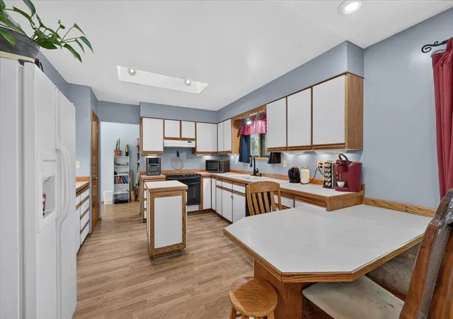 Photo 4 of Single family home for sale at 29210 N Dalton Rd, Deer Park, WA 99006 | MLS# 202625807 | Listing updated on 2026-10-16