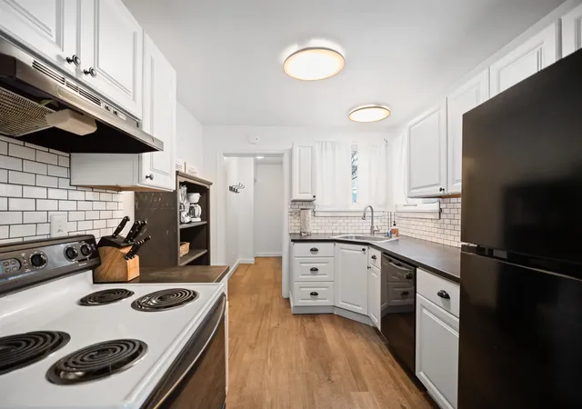 Photo 3 of Single family home for sale at 2425 W Sinto Ave, Spokane, WA 99201 | MLS# 202625808 | Listing updated on 2026-10-17