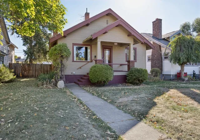 Photo 1 of Single family home for sale at 1117 W Carlisle Ave, Spokane, WA 99205 | MLS# 202625815 | Listing updated on 2026-10-17