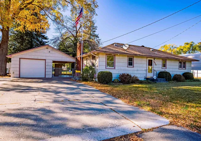 Photo 2 of Sale Pending at 1311 N Marguerite Rd, Spokane Valley, WA 99212 | MLS# 202625819 | Listing updated on 2026-10-20