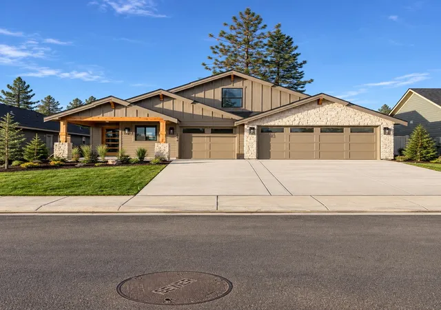 Photo 2 of Single family home for sale at 2318 E Towhee Ln, Spokane, WA 99208 | MLS# 202625840 | Listing updated on 2026-10-22