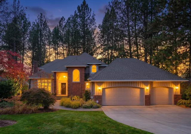 Photo 1 of Single family home for sale at 6614 S Westchester Dr, Spokane, WA 99223 | MLS# 202625841 | Listing updated on 2026-10-16