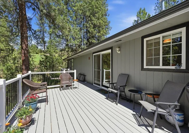 Photo 2 of Single family home for sale at 9921 N Wieber Dr, Spokane, WA 99208 | MLS# 202625843 | Listing updated on 2026-10-22