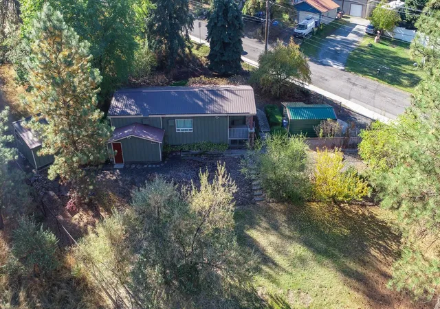 Photo 3 of Multi family home for sale at 1415 S Milton St, Spokane, WA 99224 | MLS# 202625849 | Listing updated on 2026-10-17