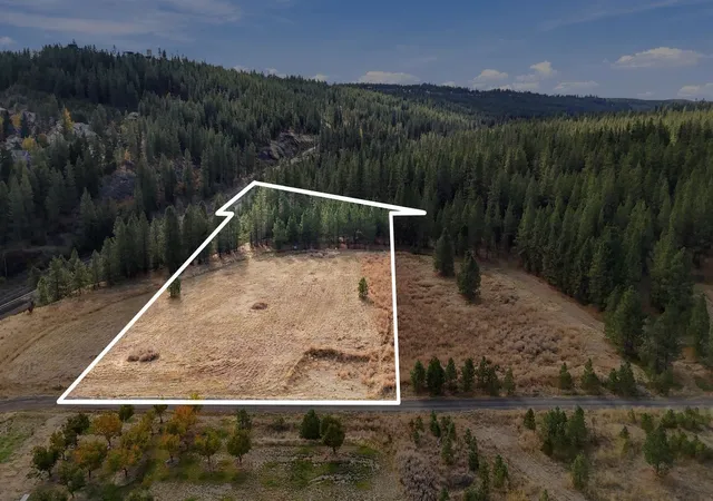 Photo 1 of Land for sale at 1517 W Victoria Ln, Spokane, WA 99224 | MLS# 202625850 | Listing updated on 2026-10-22