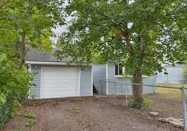 Photo 2 of Manufactured home for sale at 14510 E Belmont Rd, Mica, WA 99023 | MLS# 202625852 | Listing updated on 2026-10-22