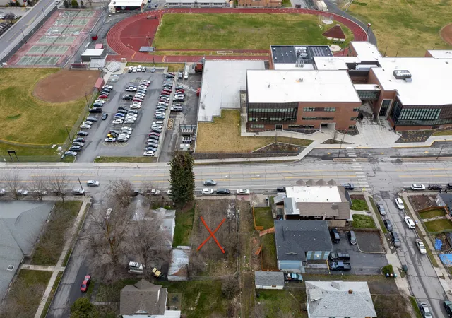 Photo 2 of Land for sale at 1717 N Howard St, Spokane, WA 99205 | MLS# 202625870 | Listing updated on 2026-10-23