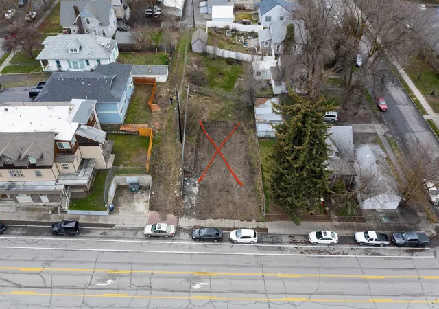 Photo 3 of Land for sale at 1717 N Howard St, Spokane, WA 99205 | MLS# 202625870 | Listing updated on 2026-10-23