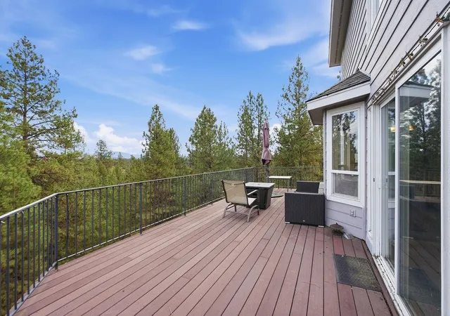 Photo 3 of Single family home for sale at 7706 N Cedar Rd, Spokane, WA 99208 | MLS# 202625895 | Listing updated on 2026-10-28