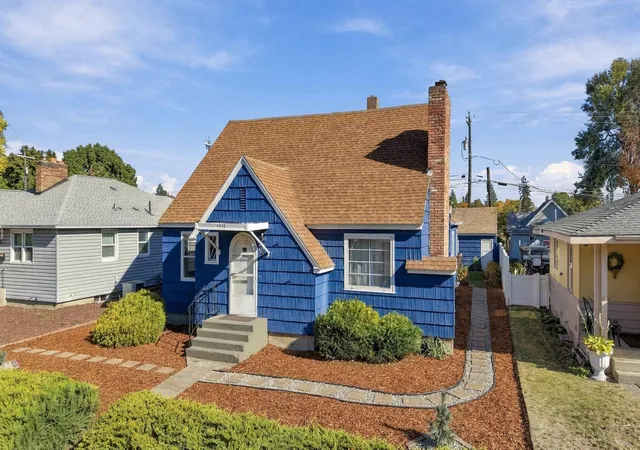 Photo 1 of Single family home for sale at 4018 N Ash St, Spokane, WA 99205 | MLS# 202625896 | Listing updated on 2026-10-25
