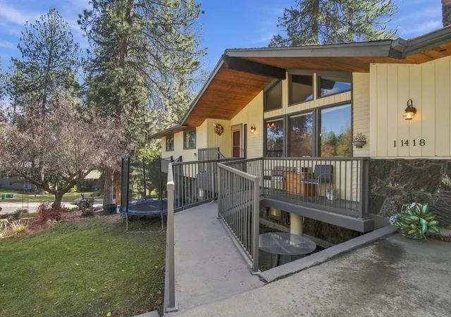 Photo 4 of Single family home for sale at 11418 E 48th Avenue, Spokane Valley, WA 99206 | MLS# 202625898 | Listing updated on 2026-10-22