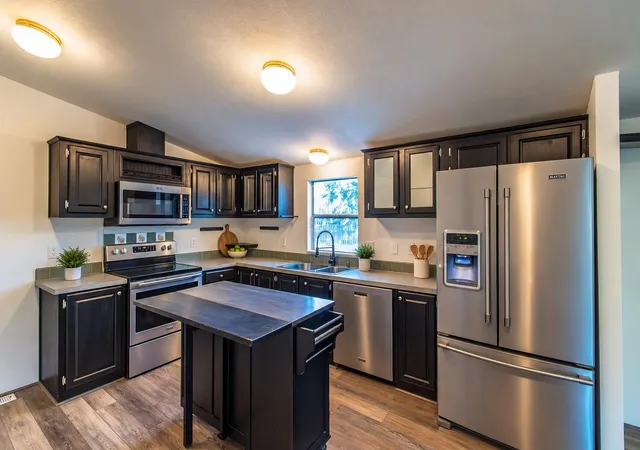 Photo 3 of Manufactured home for sale at 1813 S Lyons Rd, Airway Heights, WA 99001 | MLS# 202625901 | Listing updated on 2026-10-23