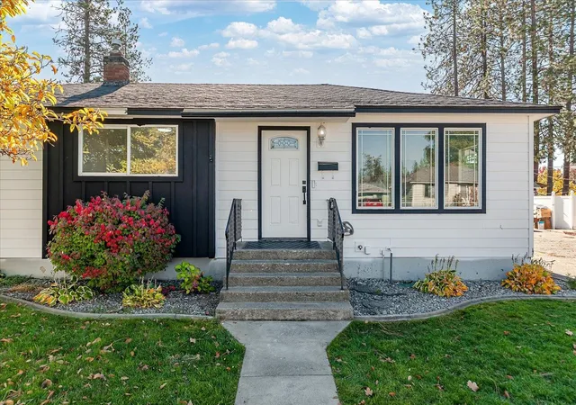 Photo 1 of Single family home for sale at 4309 W Rowan Ave, Spokane, WA 99205 | MLS# 202625912 | Listing updated on 2026-10-19