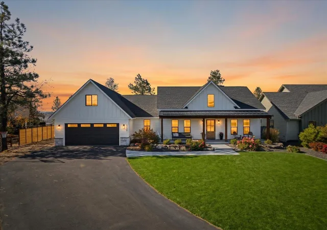 Single family home for sale at 5284 S Falcon Point Ct, Spokane, WA 99224 | MLS# 202625913