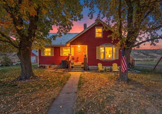 Photo 2 of Single family home for sale at 23139 E Lowe Rd, Lamona, WA 99144 | MLS# 202625916 | Listing updated on 2026-10-23