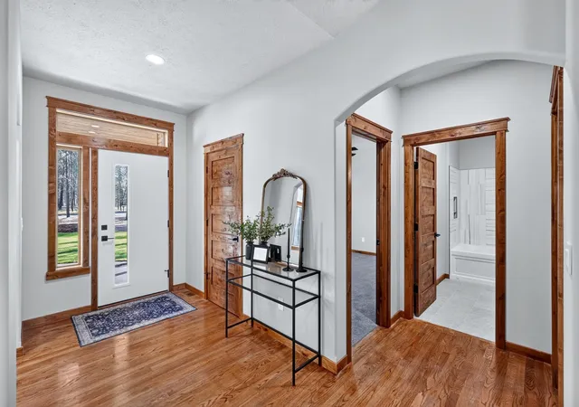 Photo 3 of Single family home for sale at 510 Hogans Way, Chewelah, WA 99109 | MLS# 202625921 | Listing updated on 2026-10-24