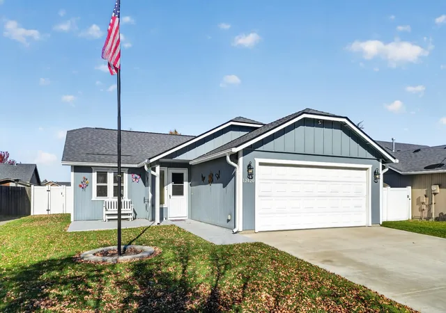 Single family home for sale at 12420 W 4th Avenue, Airway Heights, WA 99001 | MLS# 202625924