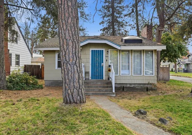 Photo 2 of Single family home for sale at 2929 W Garland Ave, Spokane, WA 99224 | MLS# 202625925 | Listing updated on 2026-10-24