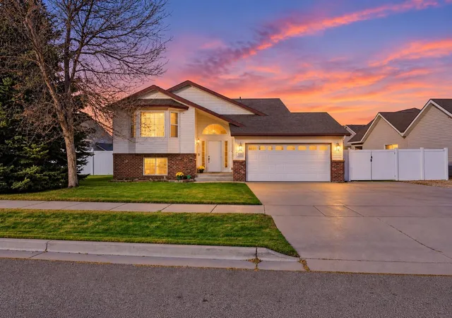 Photo 1 of Single family home for sale at 19223 E 6th Avenue, Spokane Valley, WA 99016 | MLS# 202625938 | Listing updated on 2026-10-19