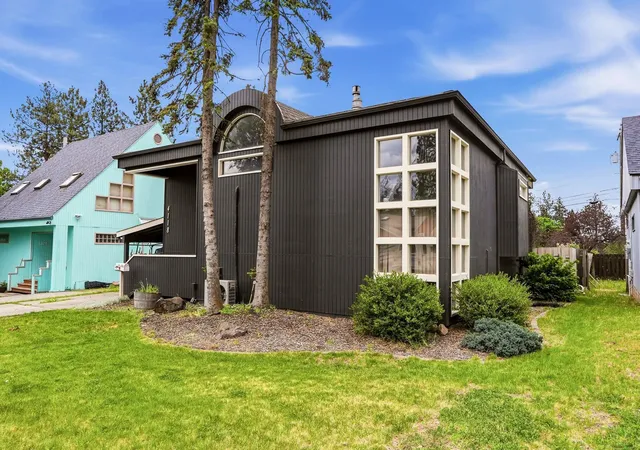 Photo 3 of Single family home for sale at 4118 E 29th Avenue, Spokane, WA 99223 | MLS# 202625945 | Listing updated on 2026-10-22